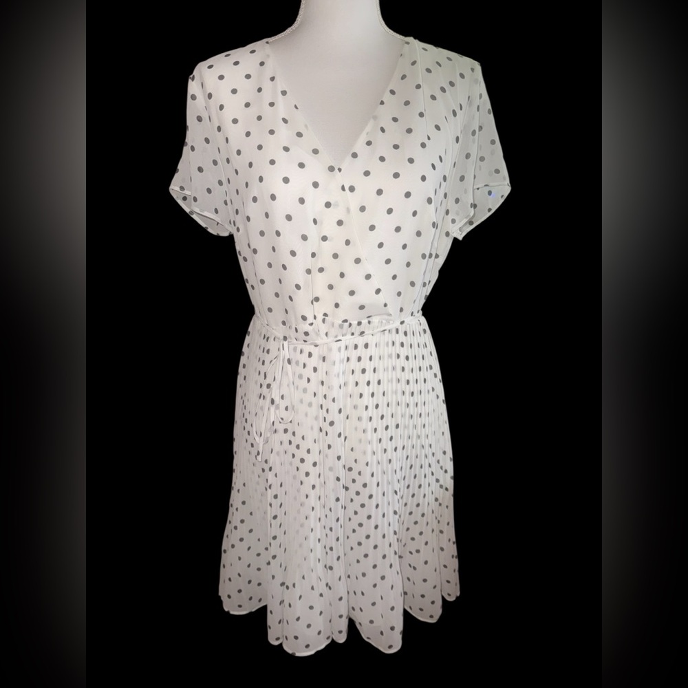 🤍 LOFT Polka Dot Dress – Fully Lined, Waist Tie, Size M, BNWT 🤍